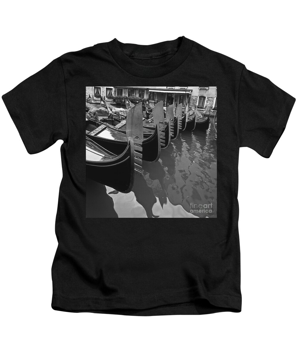 Heiko Kids T-Shirt featuring the photograph Waiting for tourists by Heiko Koehrer-Wagner
