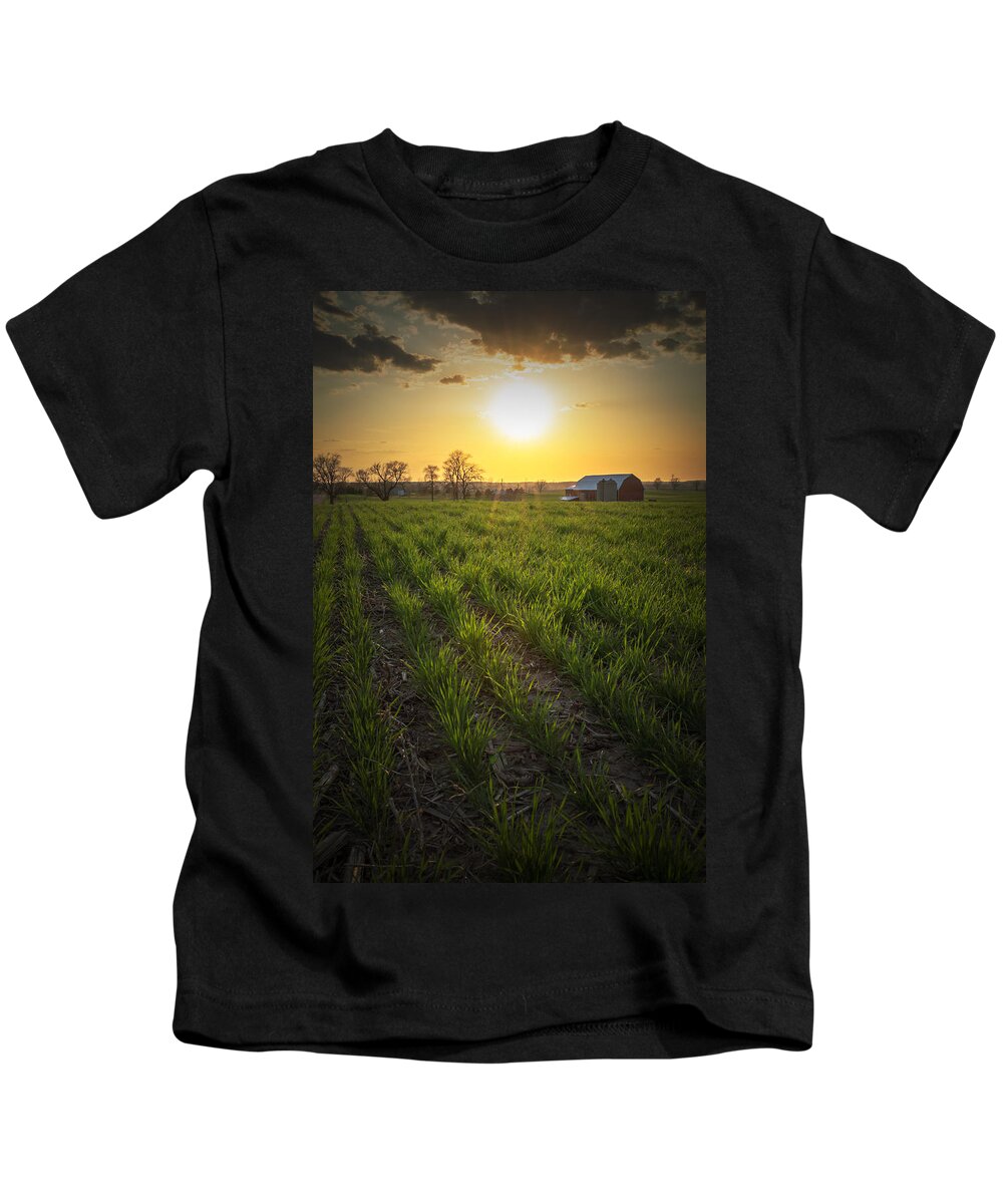 Farm Kids T-Shirt featuring the photograph Wisconsin Farm by James Meyer