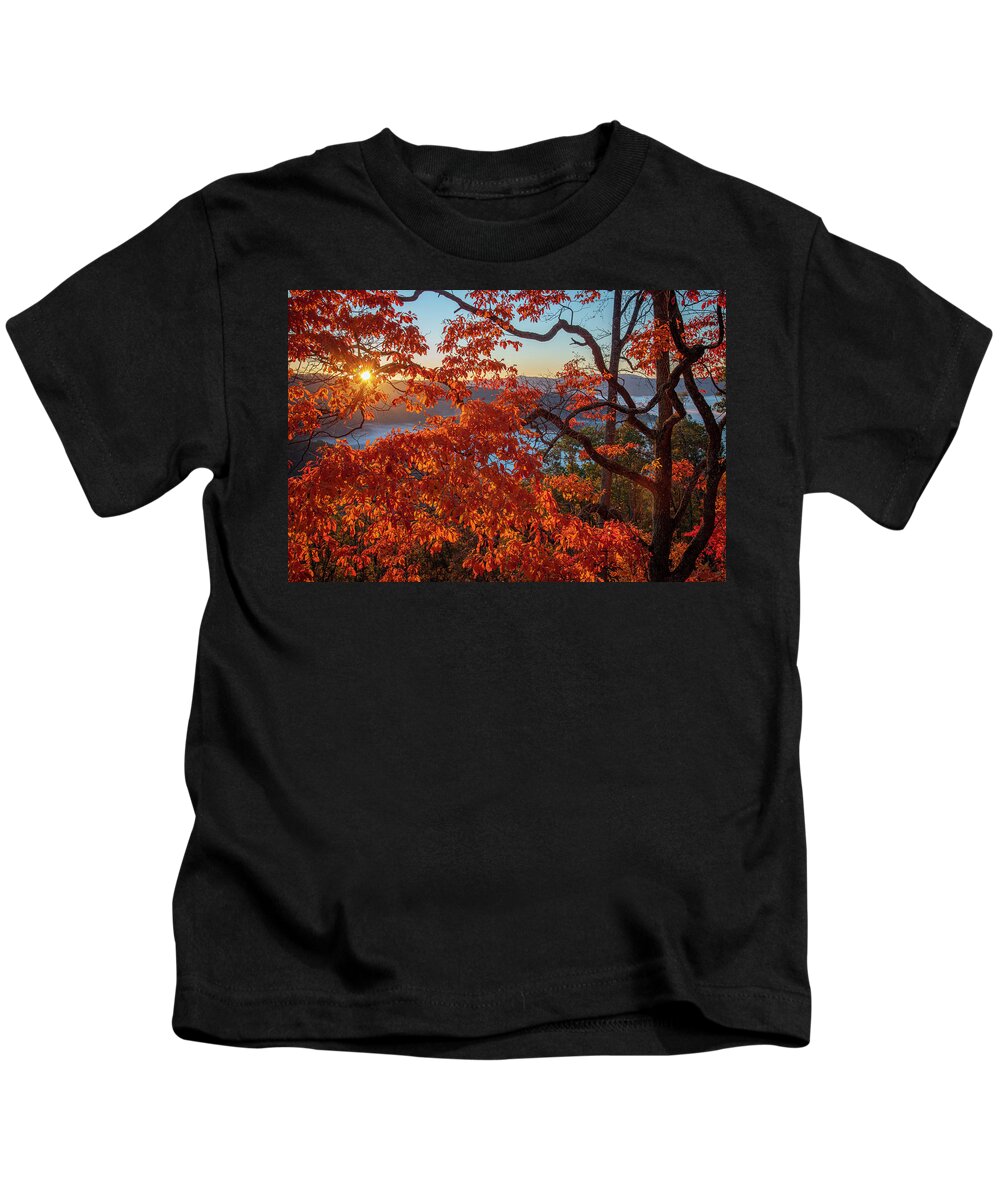 Blue Ridge Parkway Kids T-Shirt featuring the photograph Autumn's Beauty by Robert J Wagner