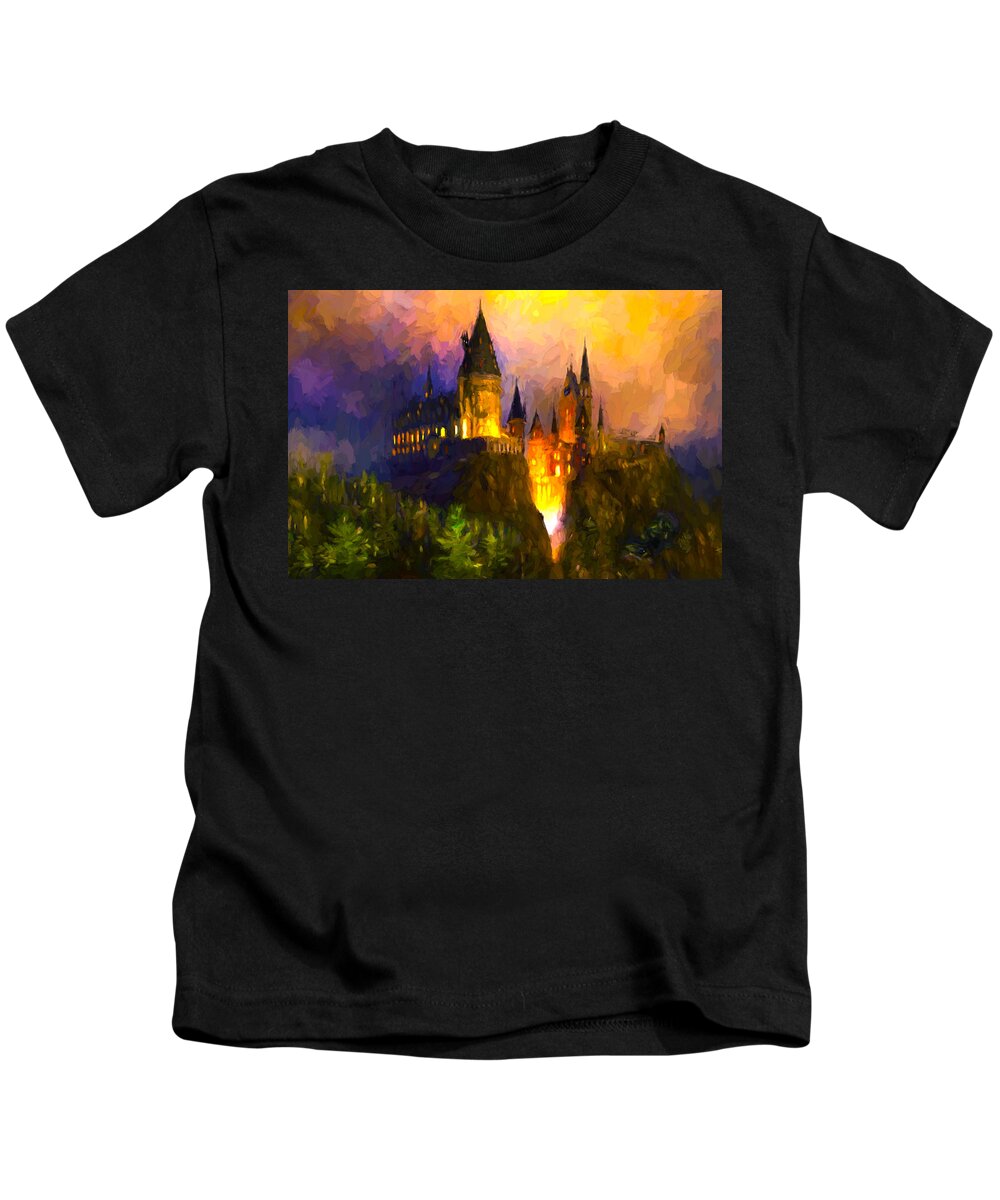 Vertrouwen op Parasiet Hoop van Hogwarts Castle at Night Kids T-Shirt by Theo Westlake - Pixels