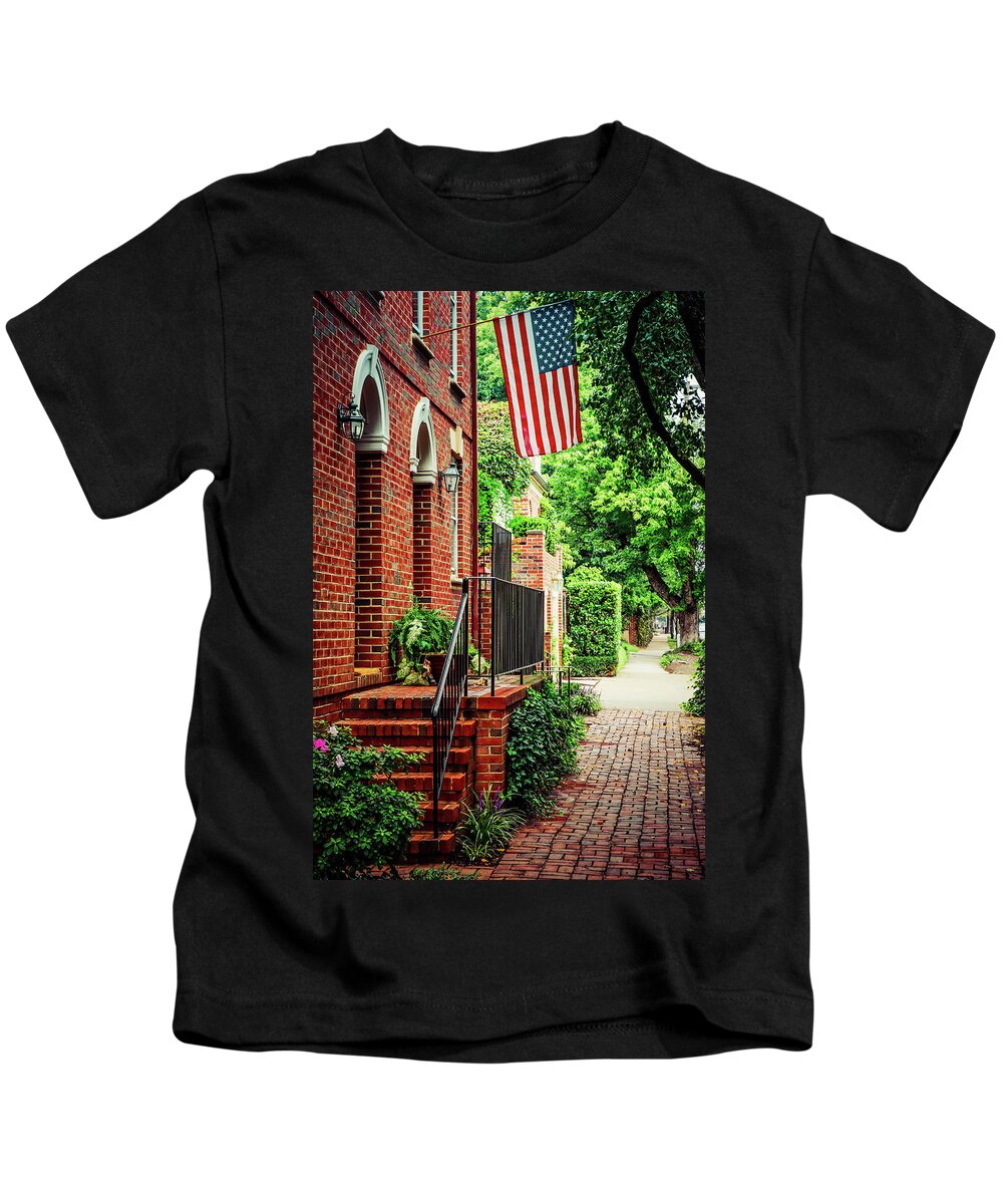 Flowers Kids T-Shirt featuring the photograph Patriotic 21 by Bill Chizek