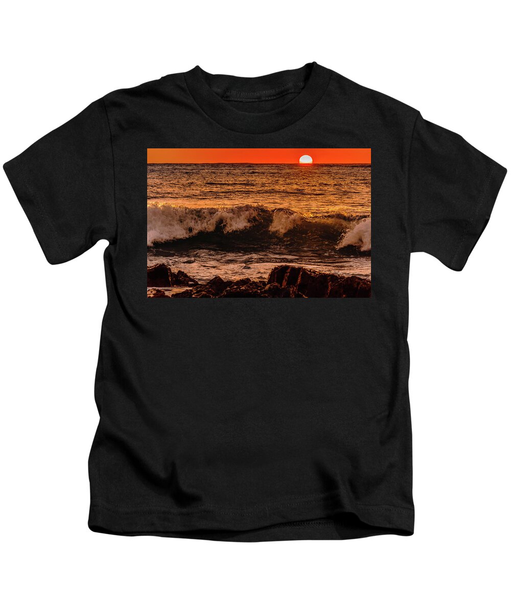 Hawaii Kids T-Shirt featuring the photograph Sunset Wave by John Bauer