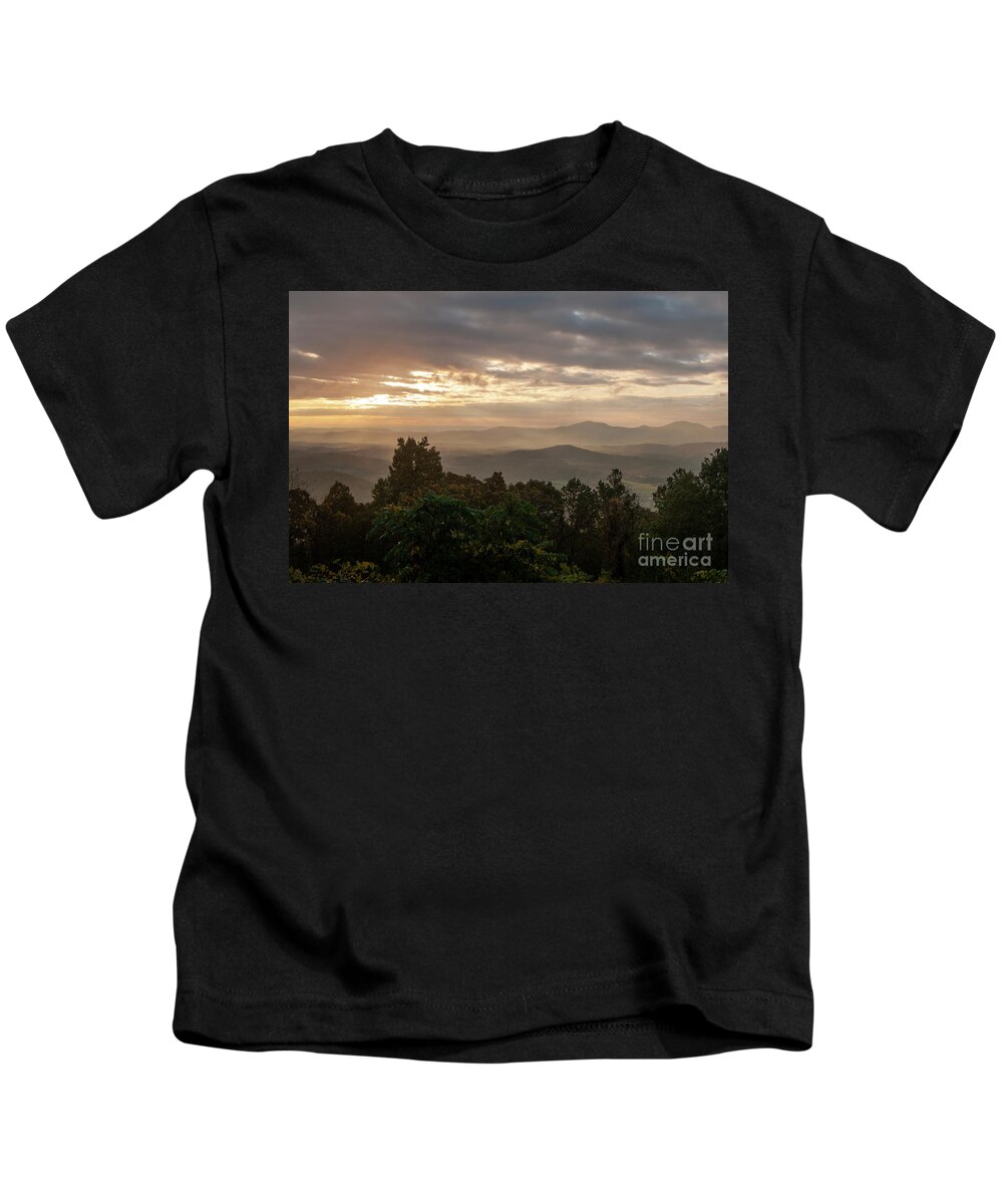 Blue Ridge Kids T-Shirt featuring the photograph Blue Ridge Sunrise by Jane Axman