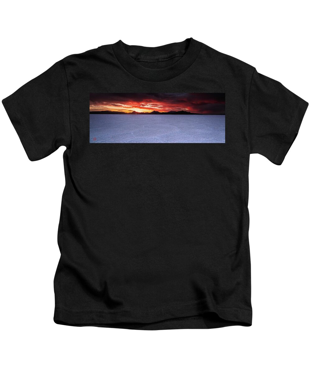 Fujifilmgfx50s Kids T-Shirt featuring the photograph Fight for the Light by Edgars Erglis