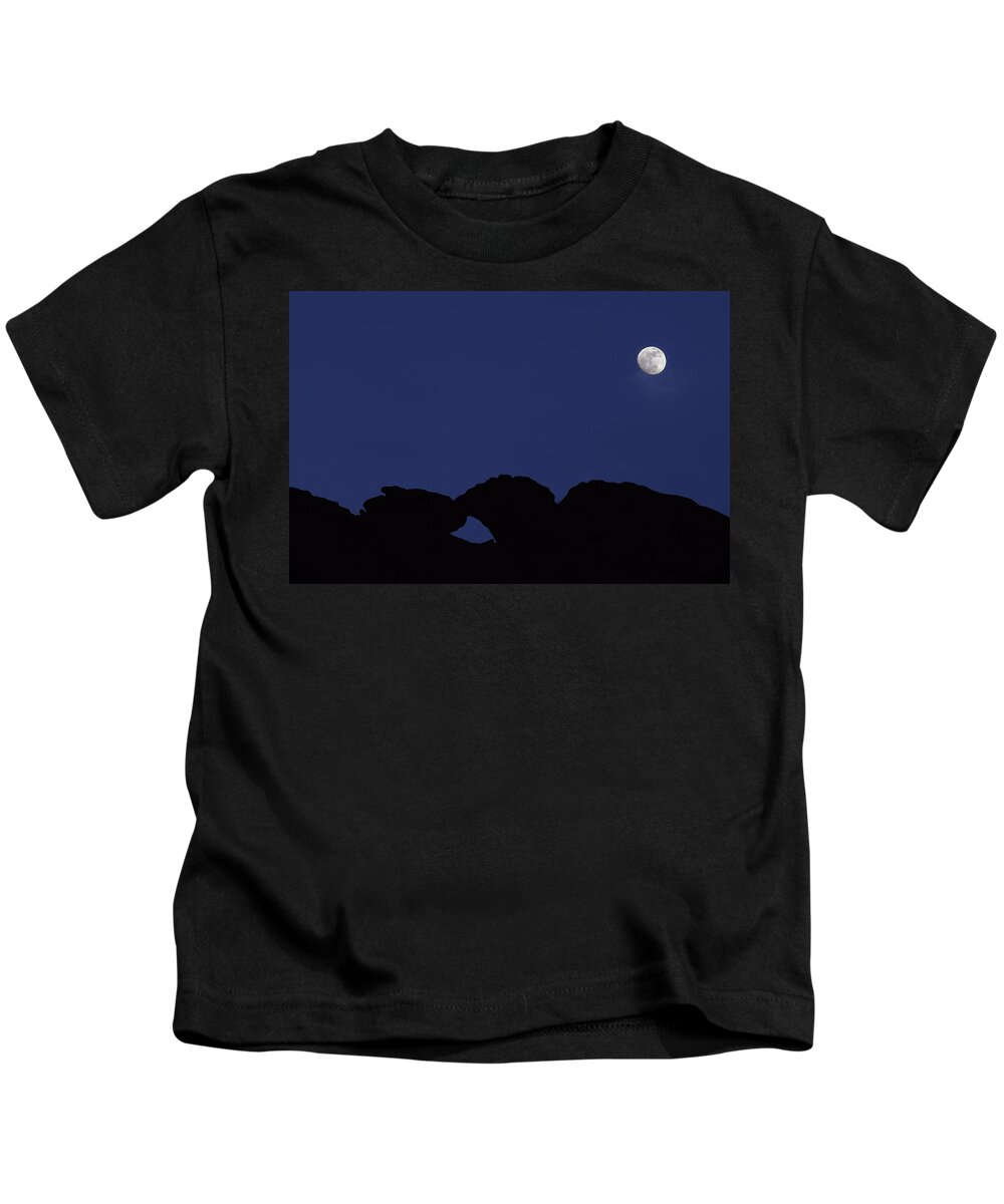 Moon Kids T-Shirt featuring the photograph Moonlight Kiss by Bob Falcone