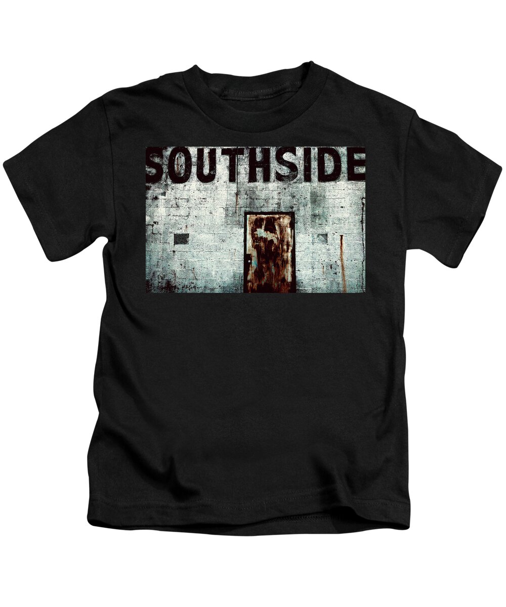 Buffy The Vampire Slayer Kids T-Shirt featuring the photograph This Side of South by Nicholas Brendon