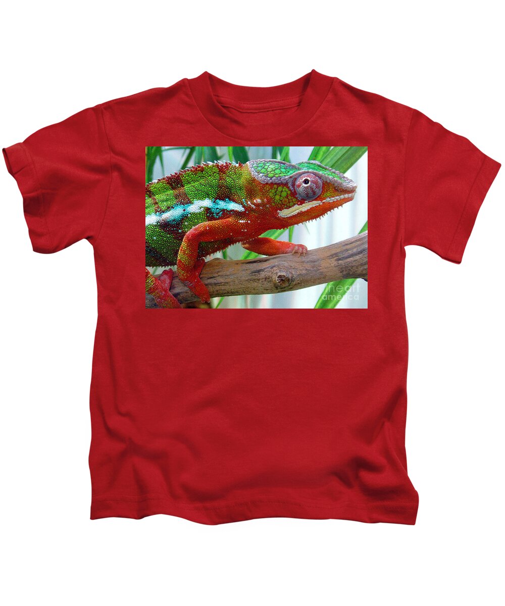 Chameleon Kids T-Shirt featuring the photograph Chameleon Close Up by Nancy Mueller