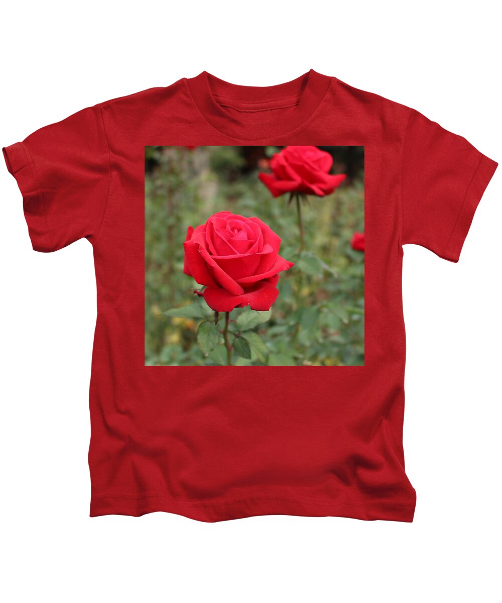 Flowers Kids T-Shirt featuring the digital art Foreground Love by Linda Ritlinger