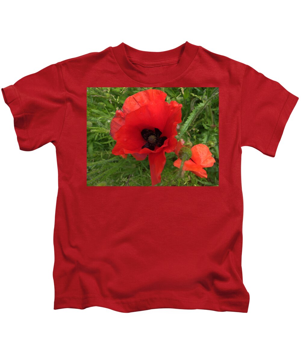 Poppy Kids T-Shirt featuring the photograph Poppy by Andy Thompson