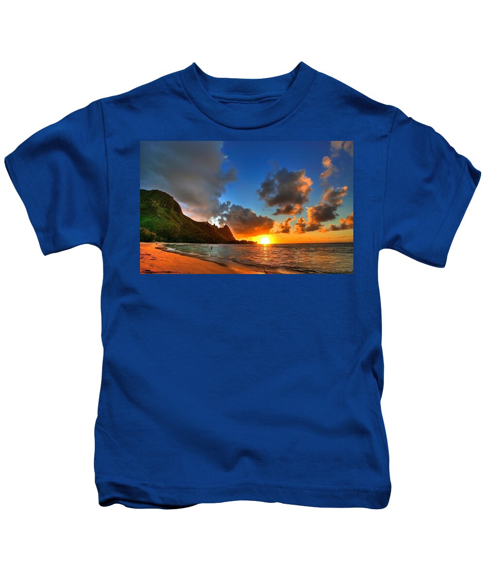 Sunrise Kids T-Shirt featuring the photograph Sunrise #16 by Mariel Mcmeeking