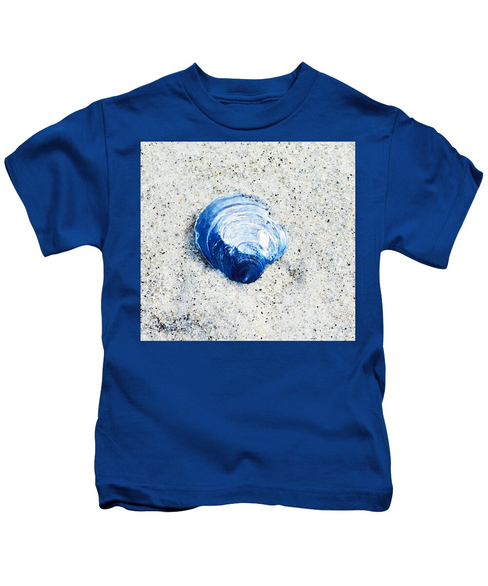 Blue Kids T-Shirt featuring the painting Blue Seashell By Sharon Cummings by Sharon Cummings