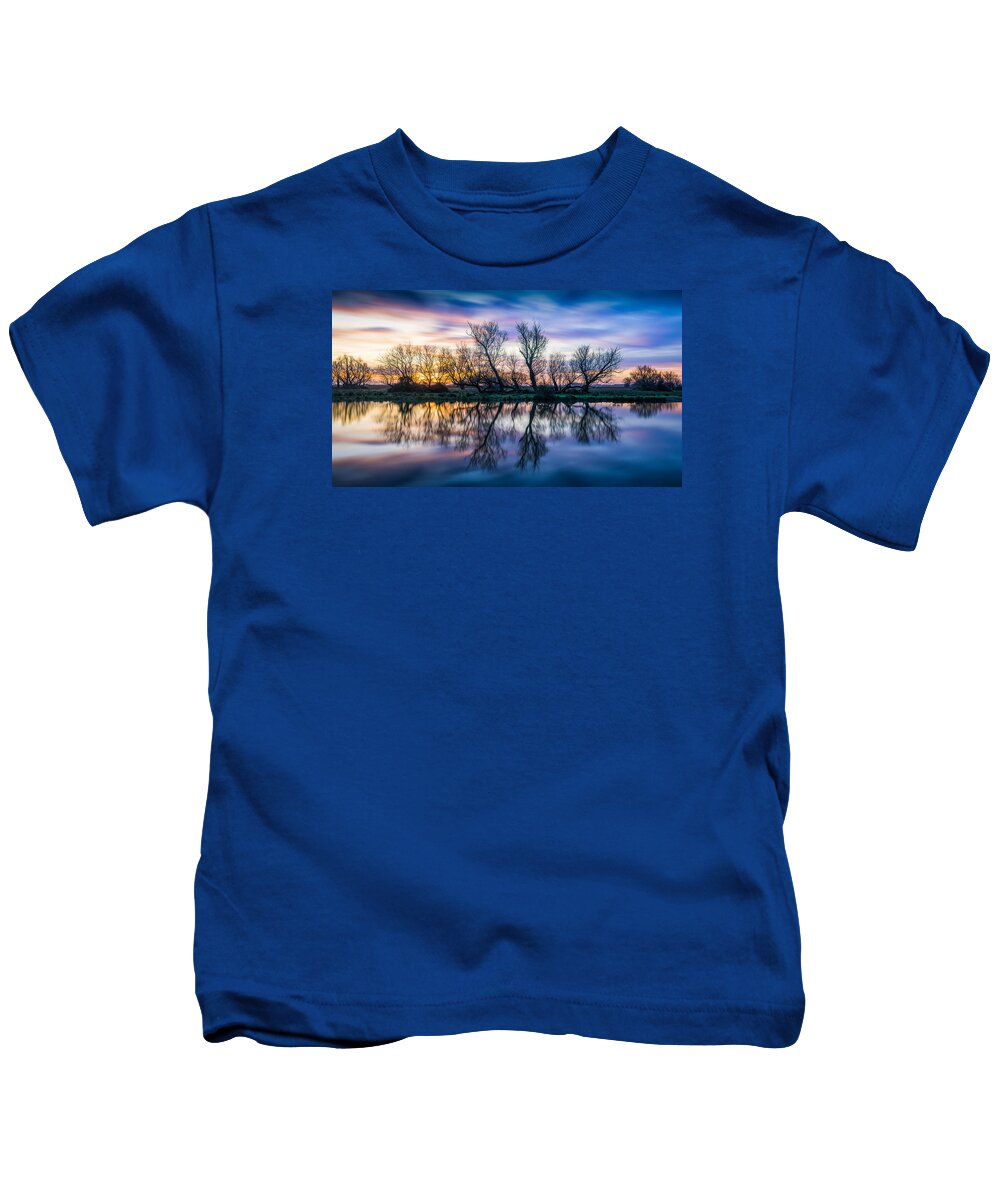 10-stop Kids T-Shirt featuring the photograph Winter sunrise over the Ouse by James Billings