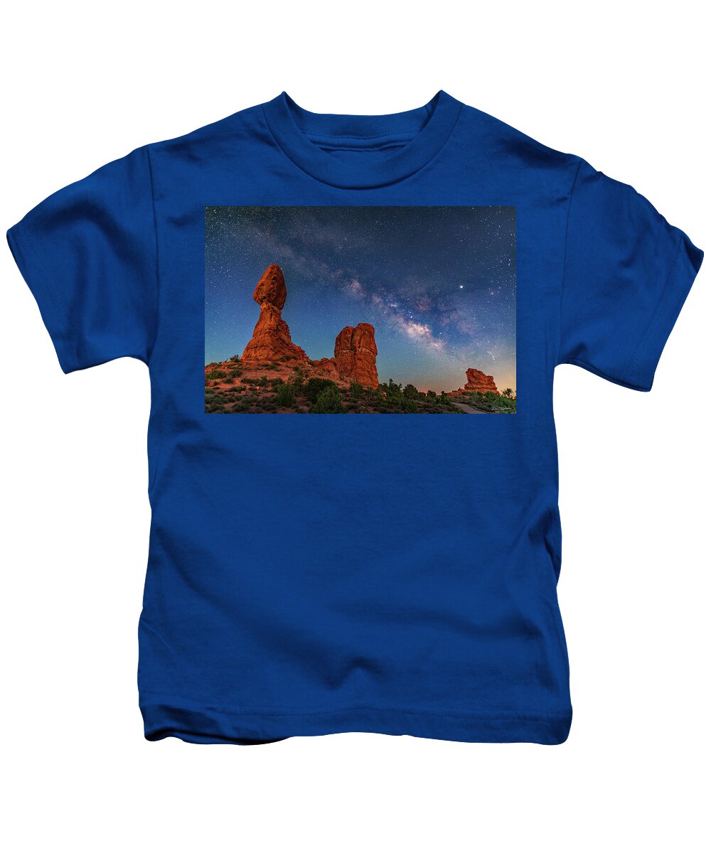 Utah Kids T-Shirt featuring the photograph Milky Way Over Balanced Rock at Twilight by Dan Norris