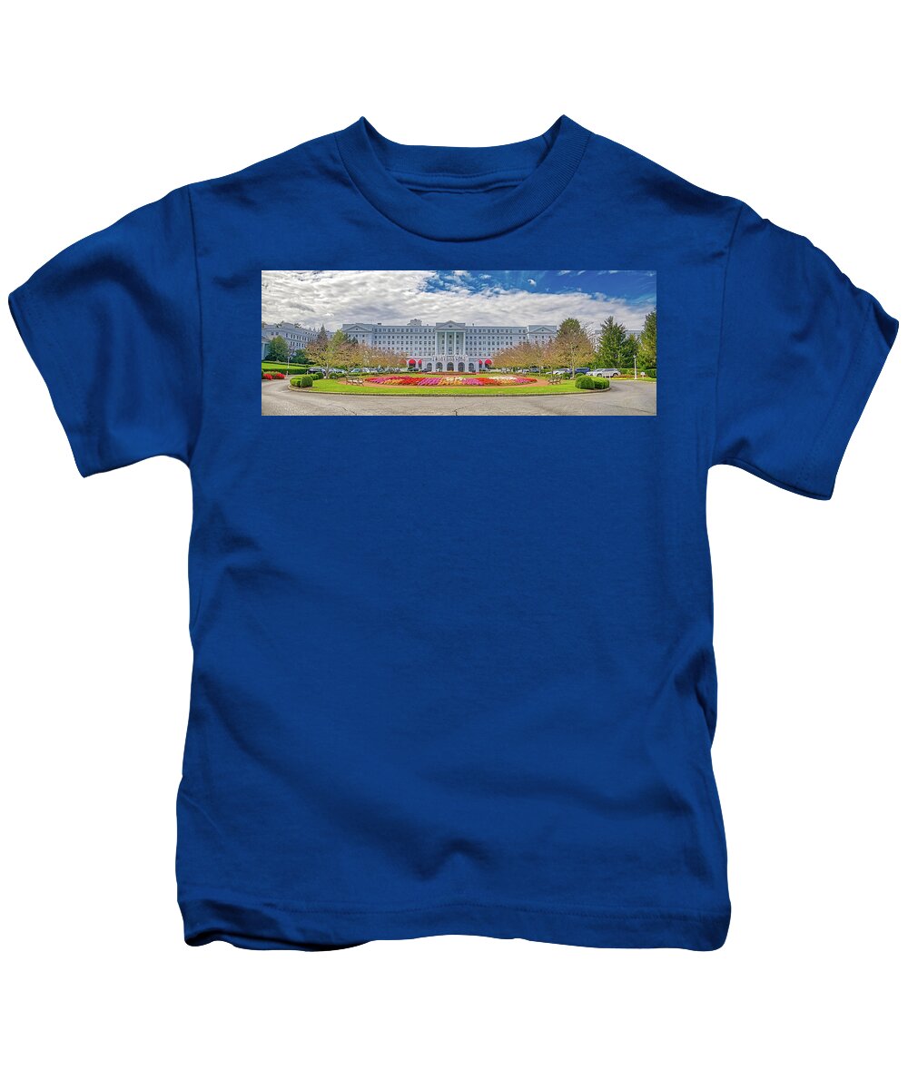 Wv Kids T-Shirt featuring the photograph The Greenbrier by Jonny D