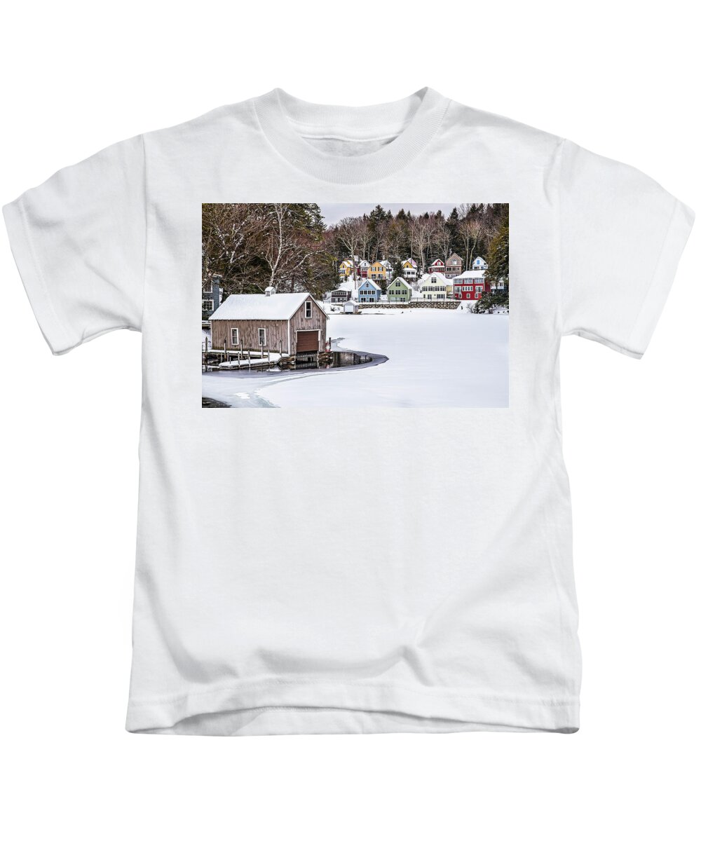 Alton Kids T-Shirt featuring the photograph Alton Bay by Robert Clifford