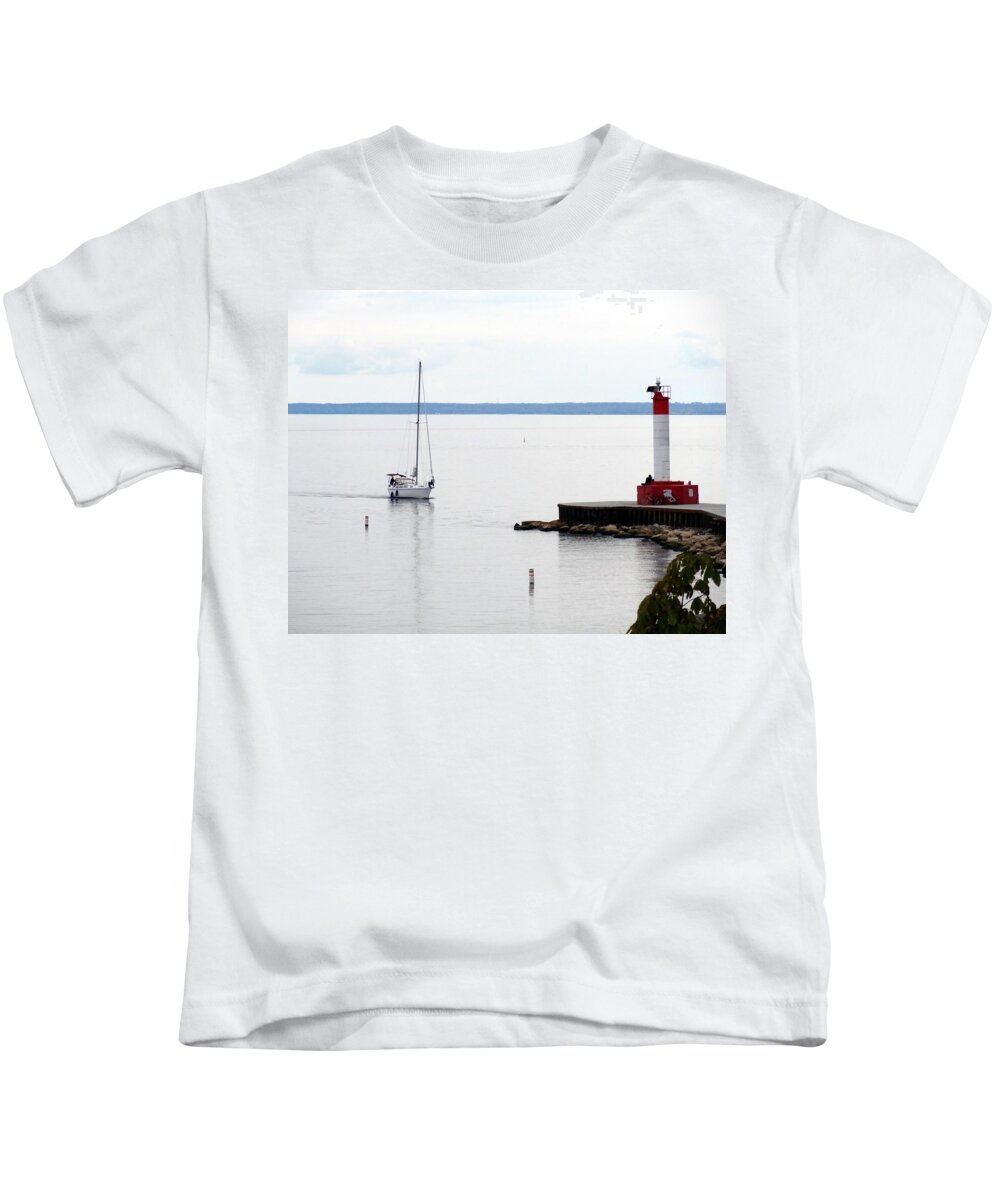 Bronte Kids T-Shirt featuring the painting Coming Home by Laurel Best