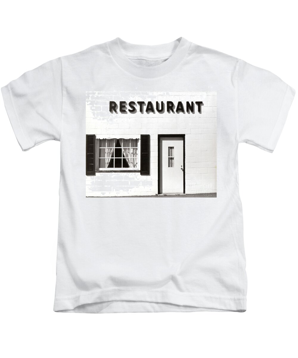 Restaurant Kids T-Shirt featuring the photograph Country Restaurant by Thomas Marchessault