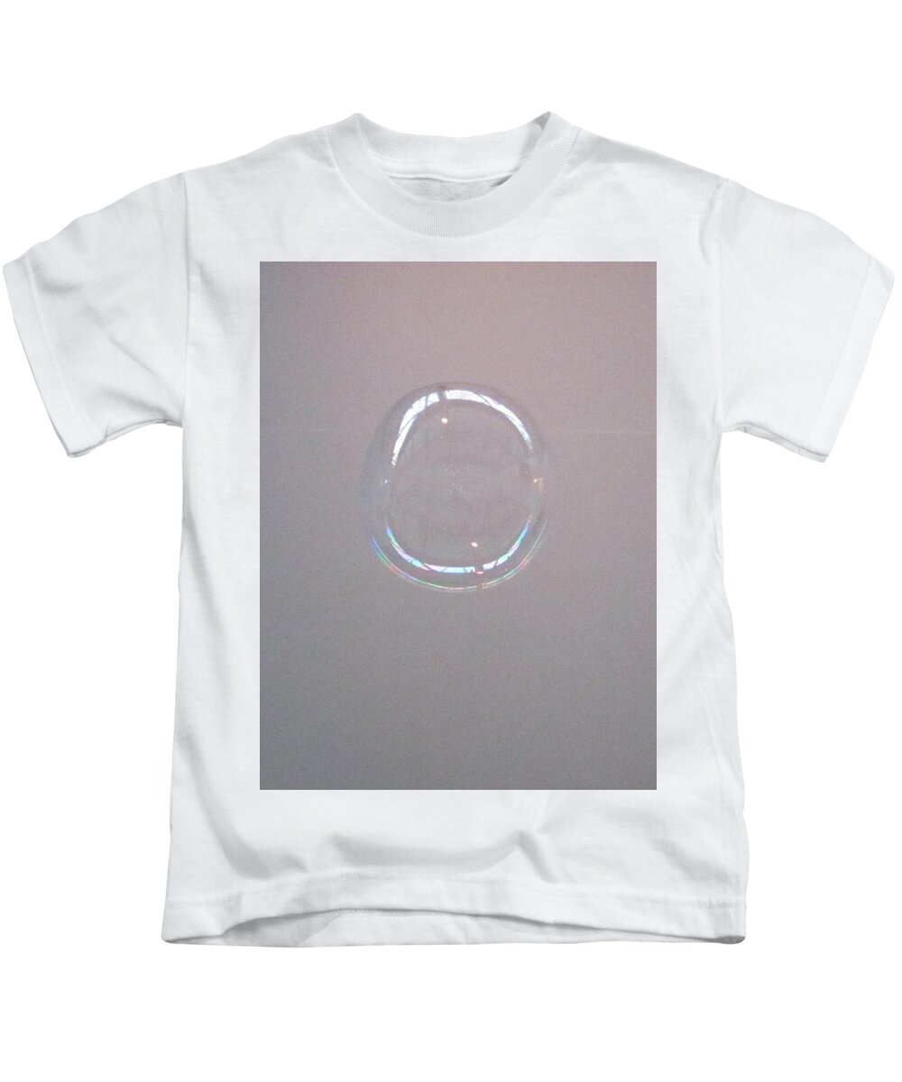 Bubble Kids T-Shirt featuring the photograph Globus in Spatium 23 by Ingrid Van Amsterdam