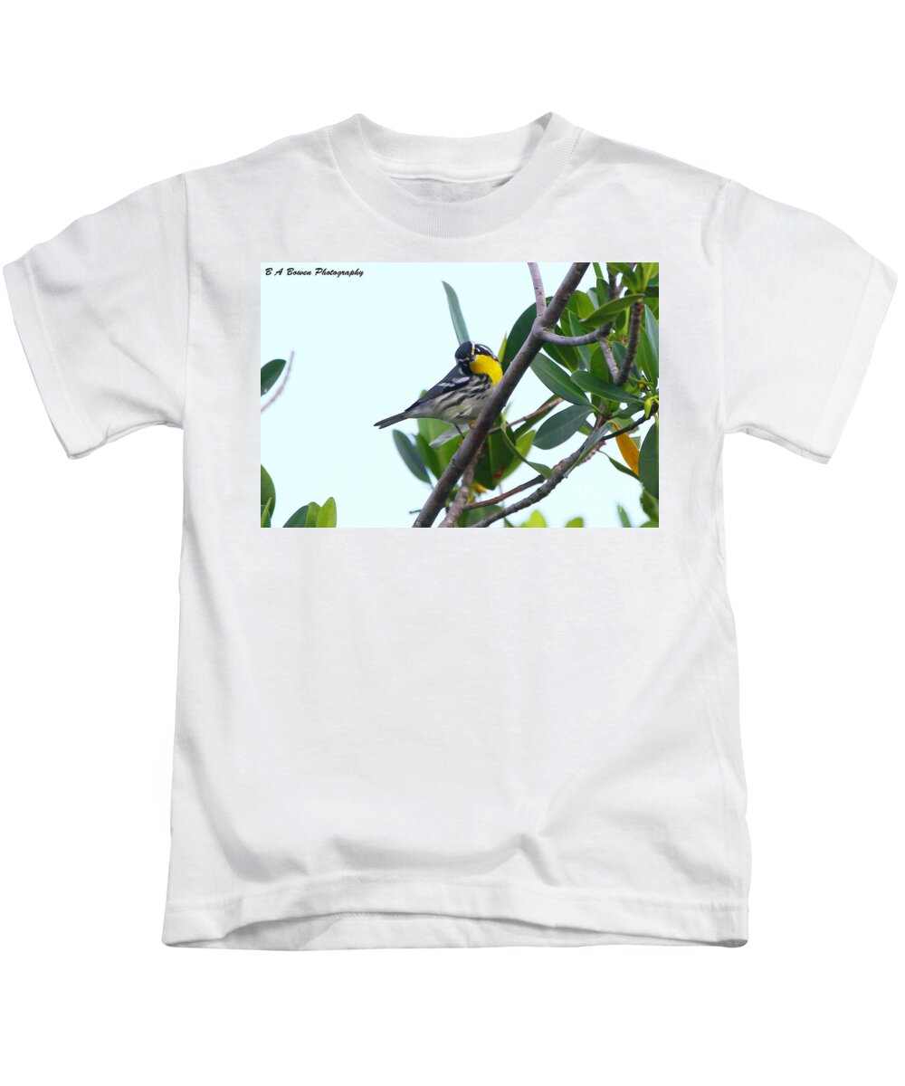 Yellow Throated Warbler Kids T-Shirt featuring the photograph Inquisitive Yellow throated warbler by Barbara Bowen