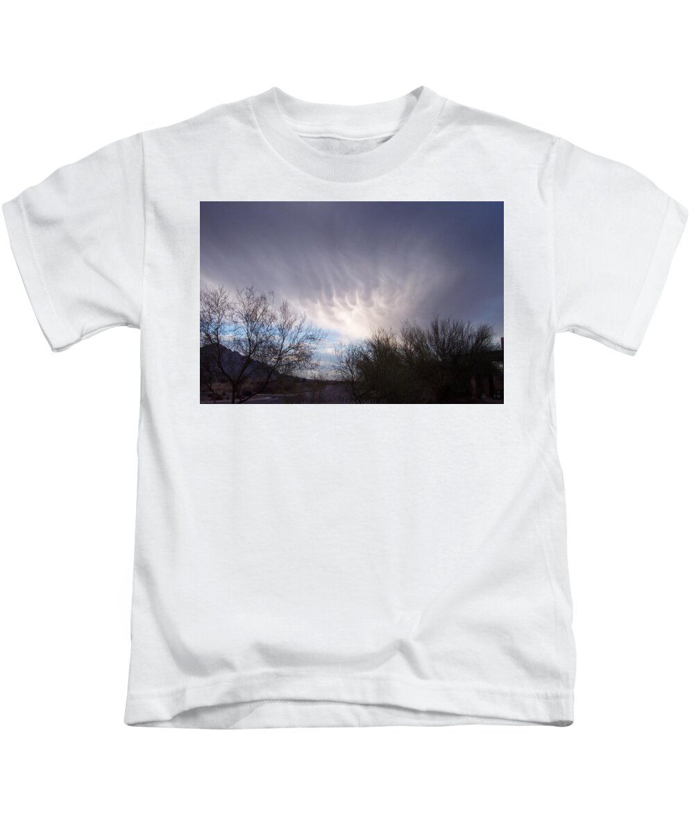 Skyscape Kids T-Shirt featuring the painting Clouds in desert by Mordecai Colodner