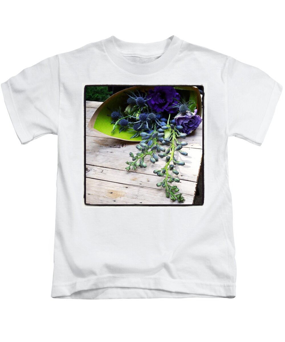 Gifttomyself Kids T-Shirt featuring the photograph Excellent Customer Service. #flowers by Mr Photojimsf