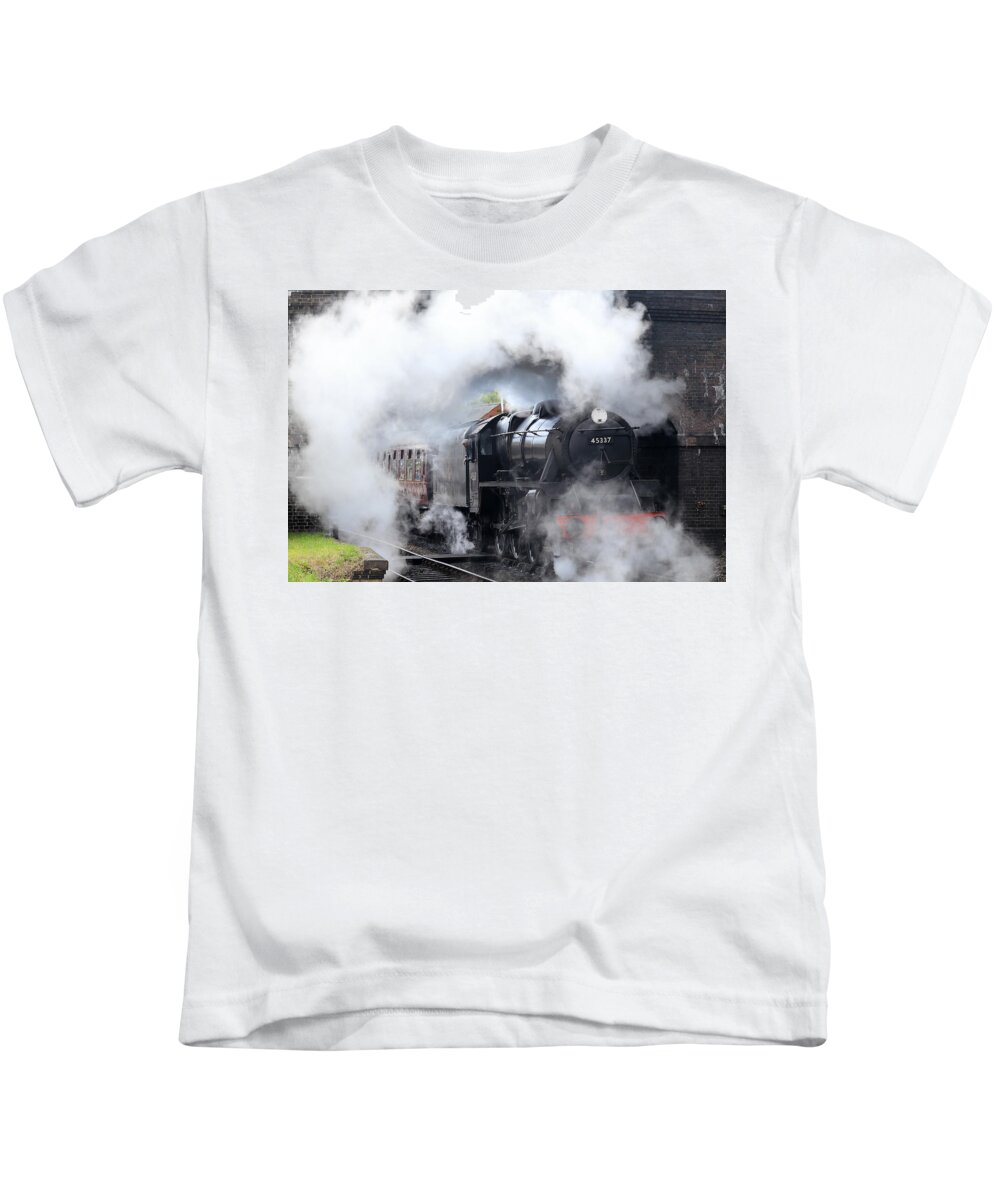 Steam Loco Kids T-Shirt featuring the photograph Huffing and Puffing by Tony Mills