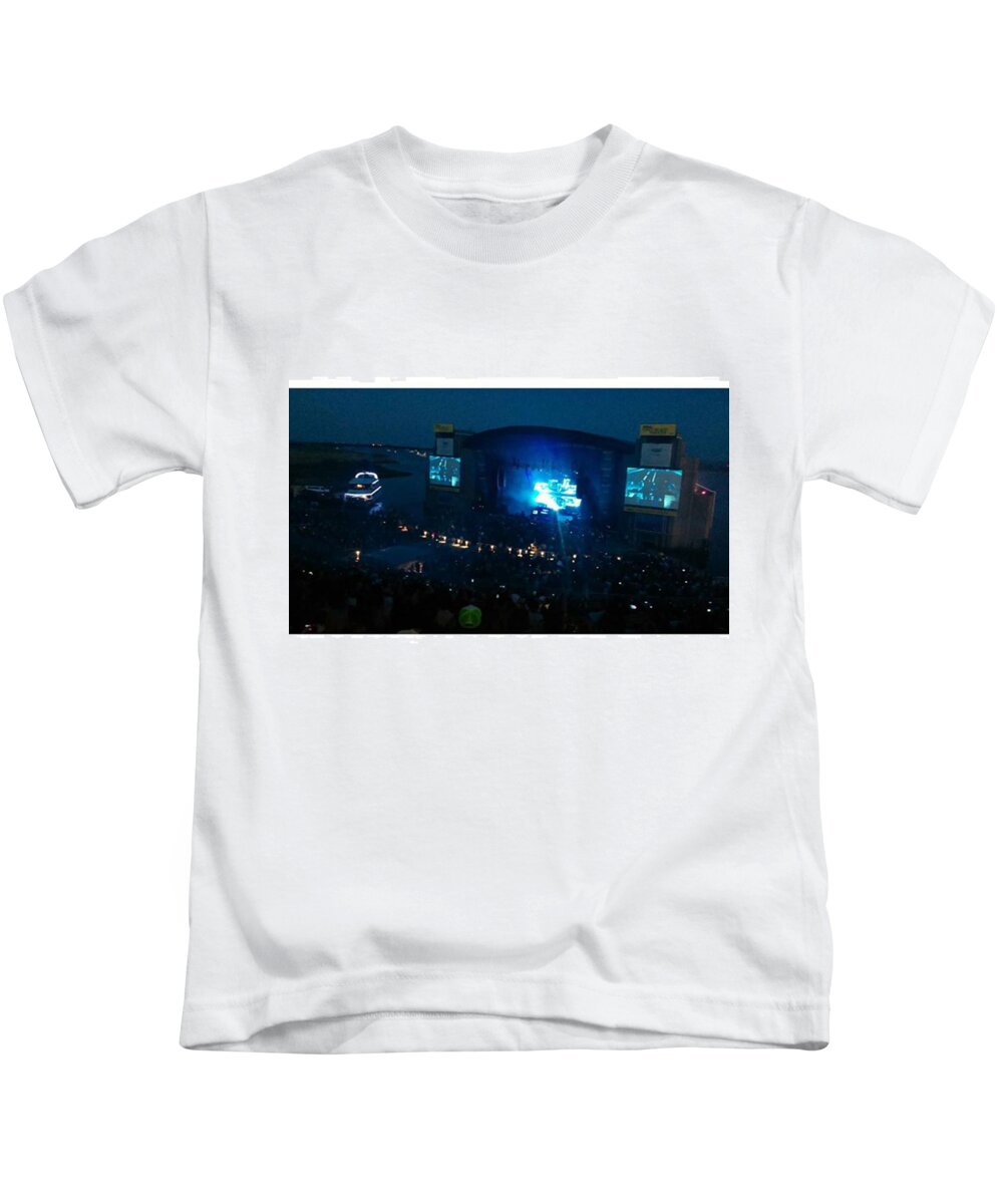 Packed House For Axwell & Ingrosso Kids T-Shirt by Pascal Brun Mobile