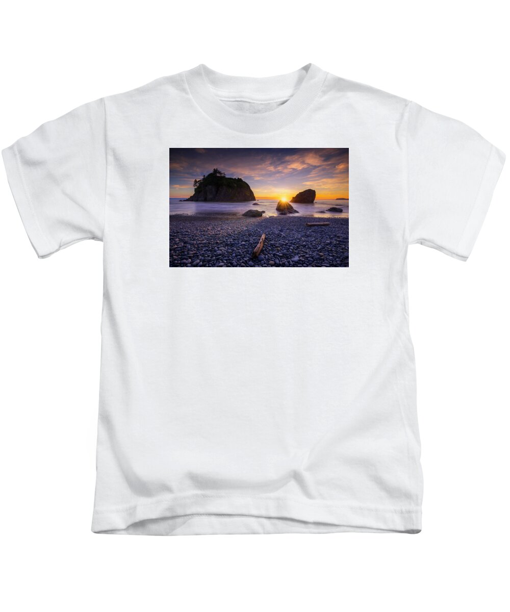 Ruby Beach Kids T-Shirt featuring the photograph Ruby Beach Dreaming by Dan Mihai