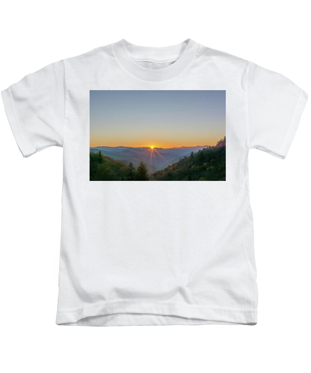 Newfound Gap Kids T-Shirt featuring the photograph Smoky Mountain Winter Sunrise by Douglas Wielfaert