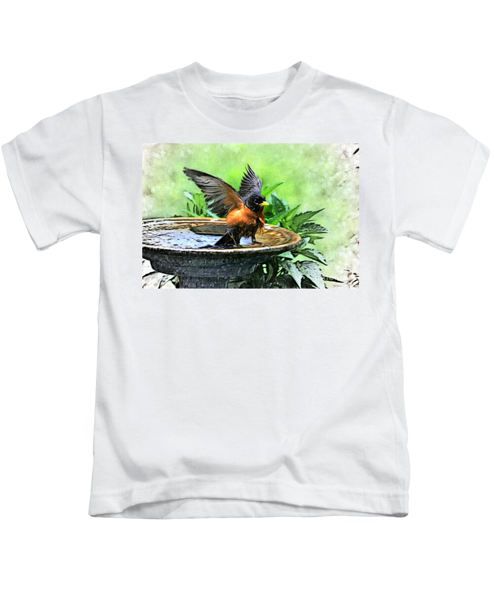 American Robin Kids T-Shirt featuring the photograph The Messenger by Tina LeCour