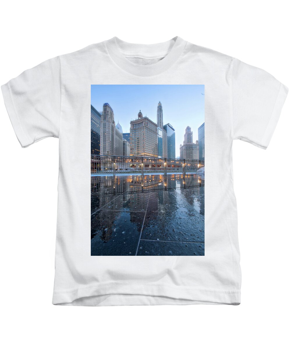 Chicago Kids T-Shirt featuring the photograph Icy Reflections by Raf Winterpacht