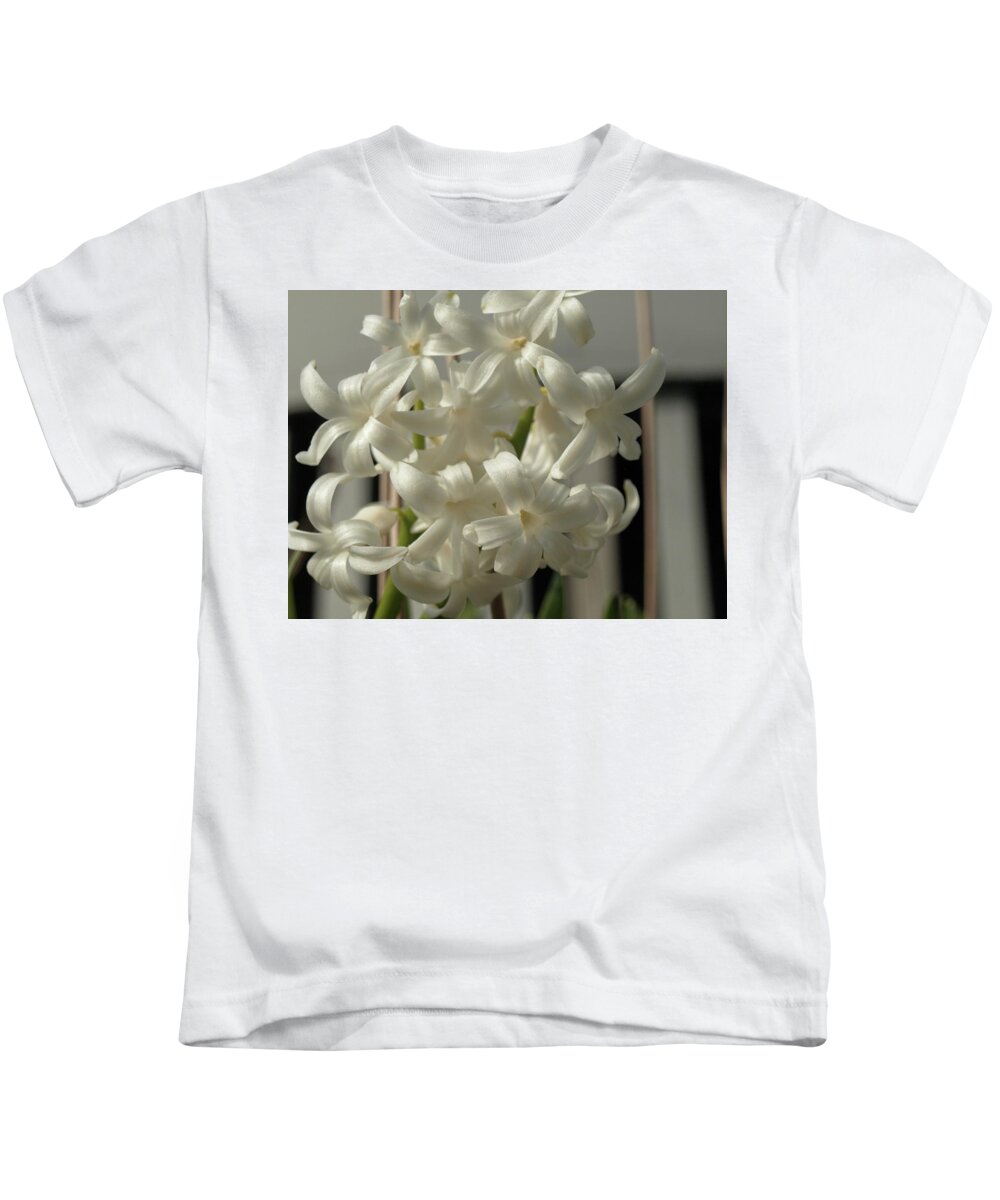 Hyacinth Kids T-Shirt featuring the photograph Carnegie Hyacinth - 3 by Jeffrey Peterson