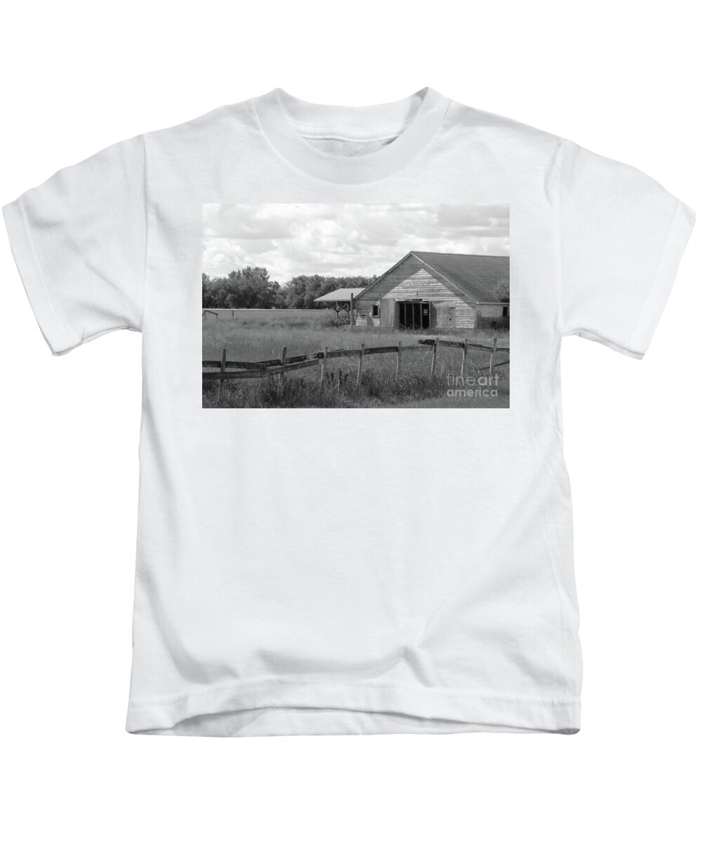 Nature Kids T-Shirt featuring the photograph Wobbly Fence and Old Barn by Mary Mikawoz