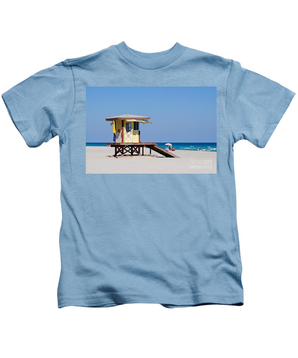 Lifeguard Kids T-Shirt featuring the photograph Hollywood Beach Lifeguard Station by Les Palenik