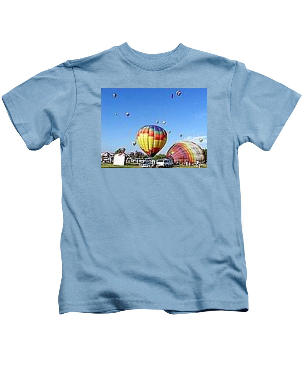 Hot Air Balloon Ride Kids T-Shirt featuring the photograph Hot Air Balloons #4 by James Knecht