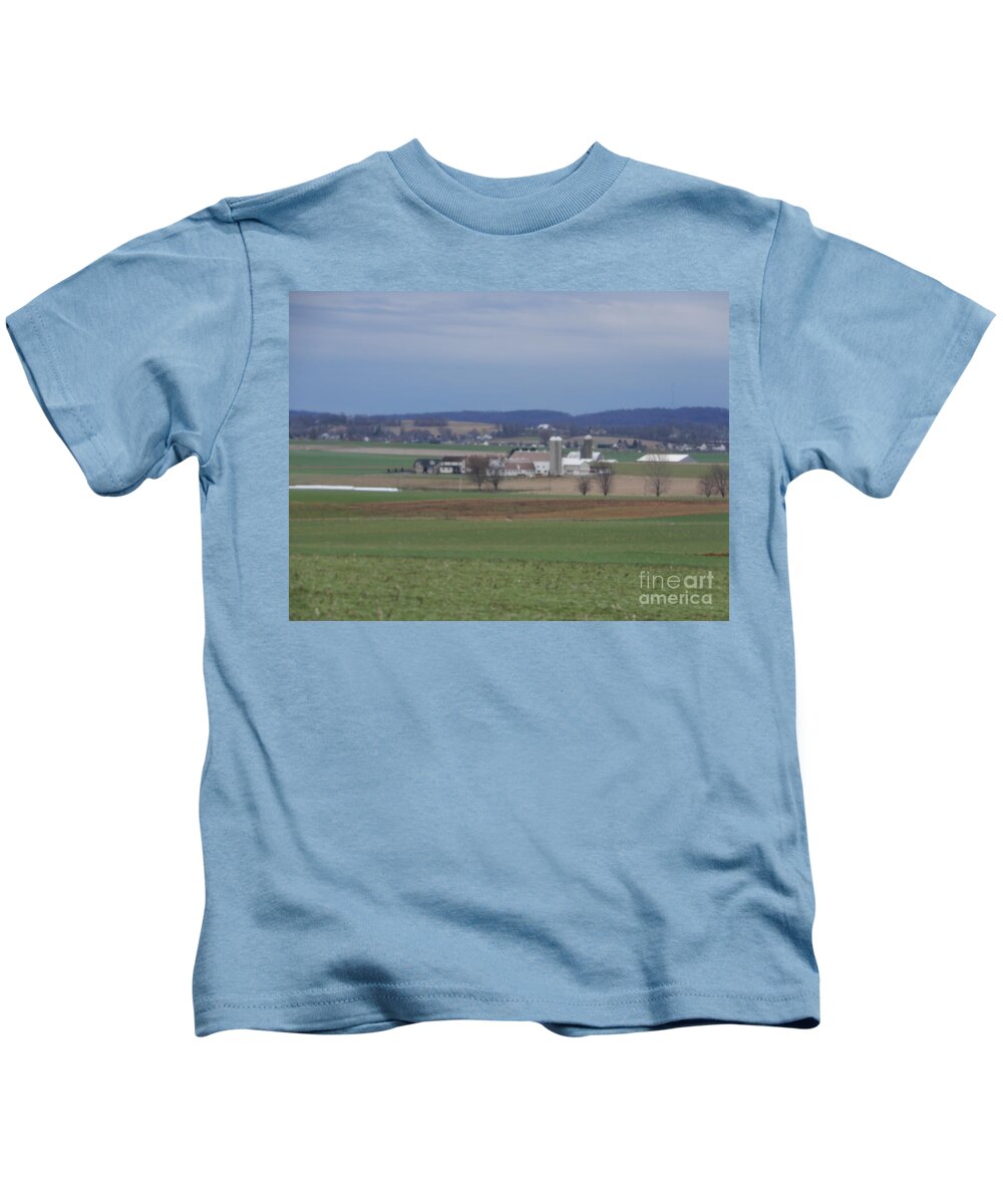 Amish Kids T-Shirt featuring the photograph Amish Homestead 3 by Christine Clark