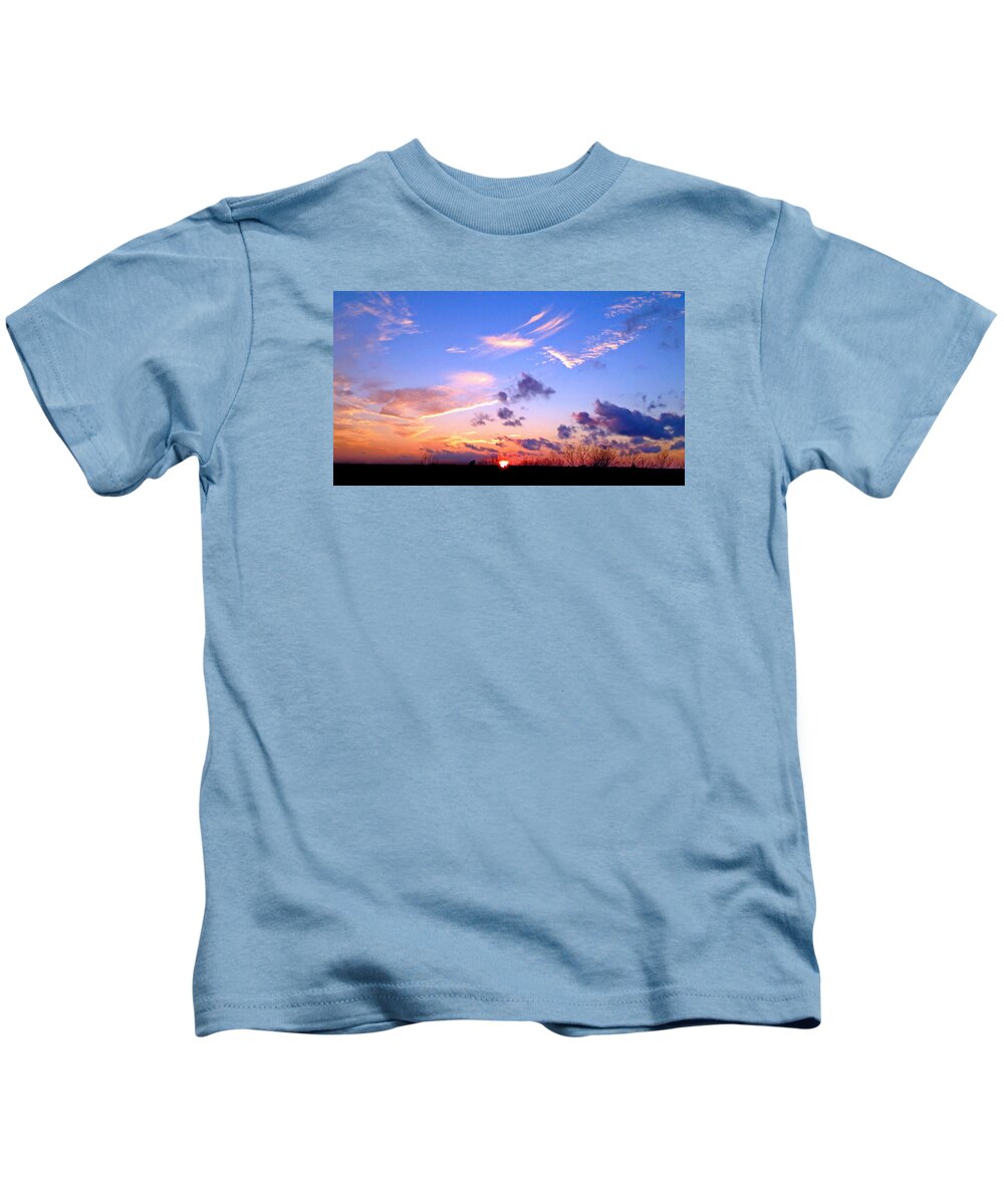 Landscape Kids T-Shirt featuring the photograph Sunset End of Twenty Fifthteen by Morgan Carter