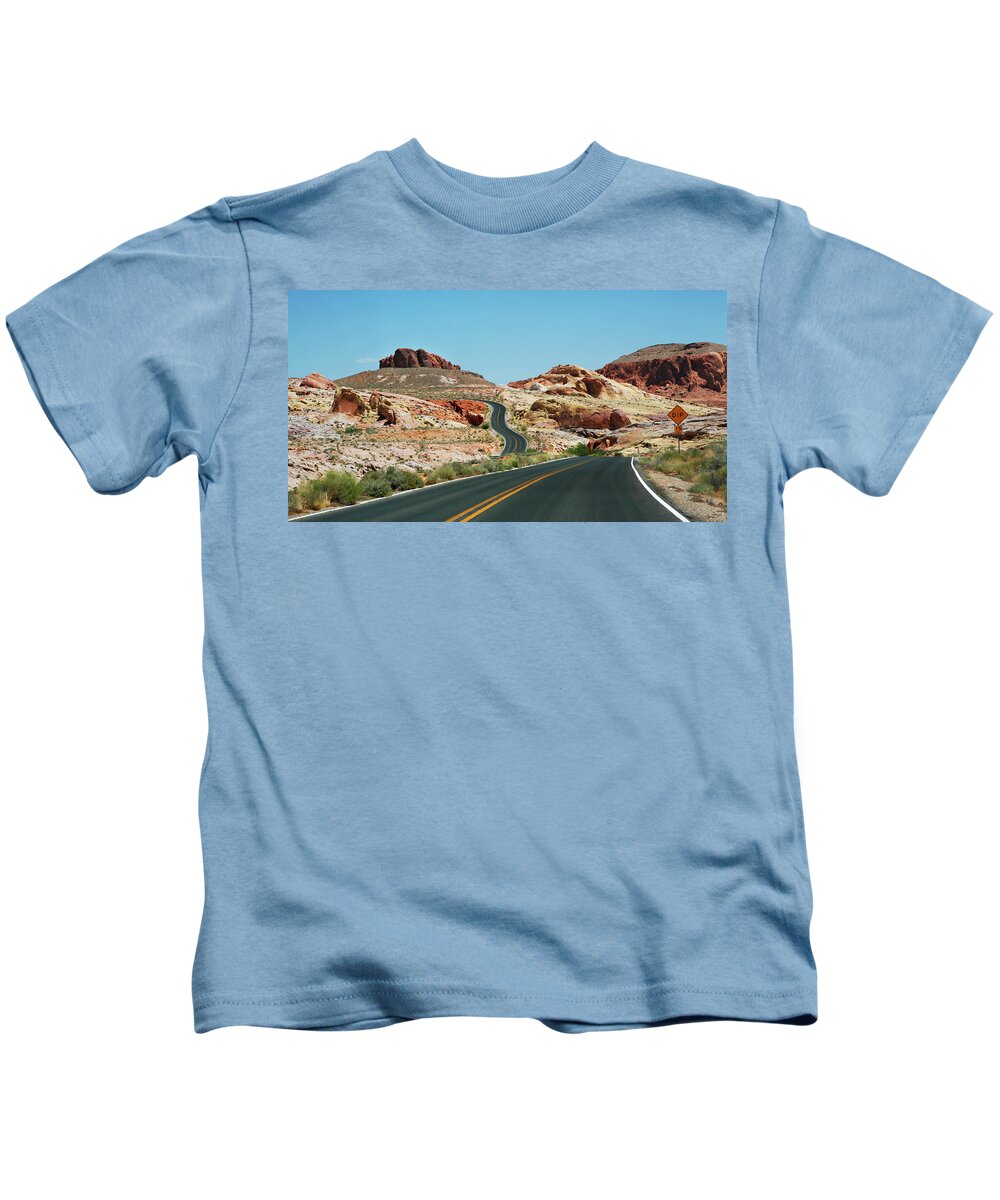 Red Rock Canyon National Conservation Area Kids T-Shirt featuring the photograph Wide Open Spaces by Marilyn Hunt