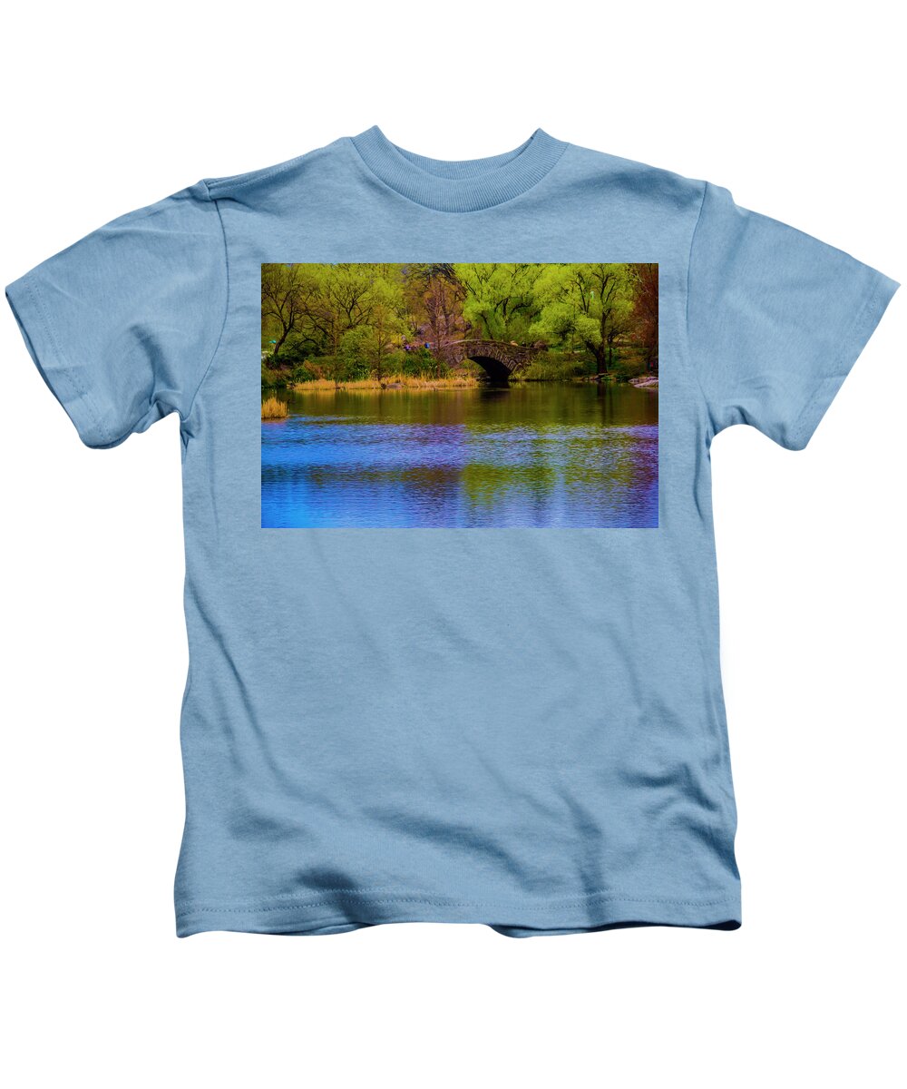 New York Kids T-Shirt featuring the photograph Bridge in central park by Stuart Manning