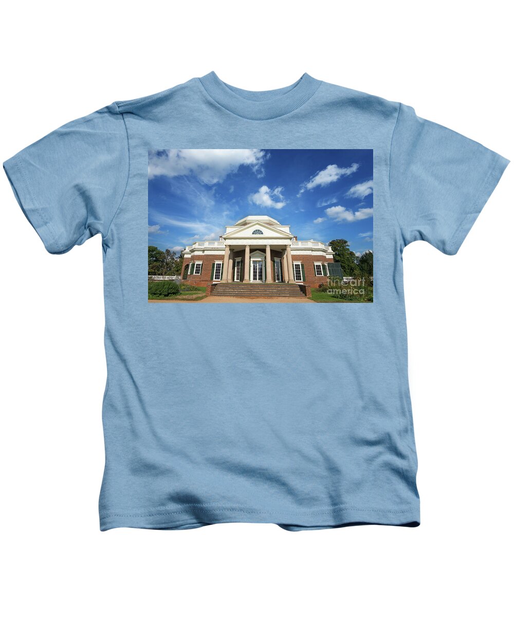 America Kids T-Shirt featuring the photograph Thomas Jefferson's House Monticello by Bryan Attewell