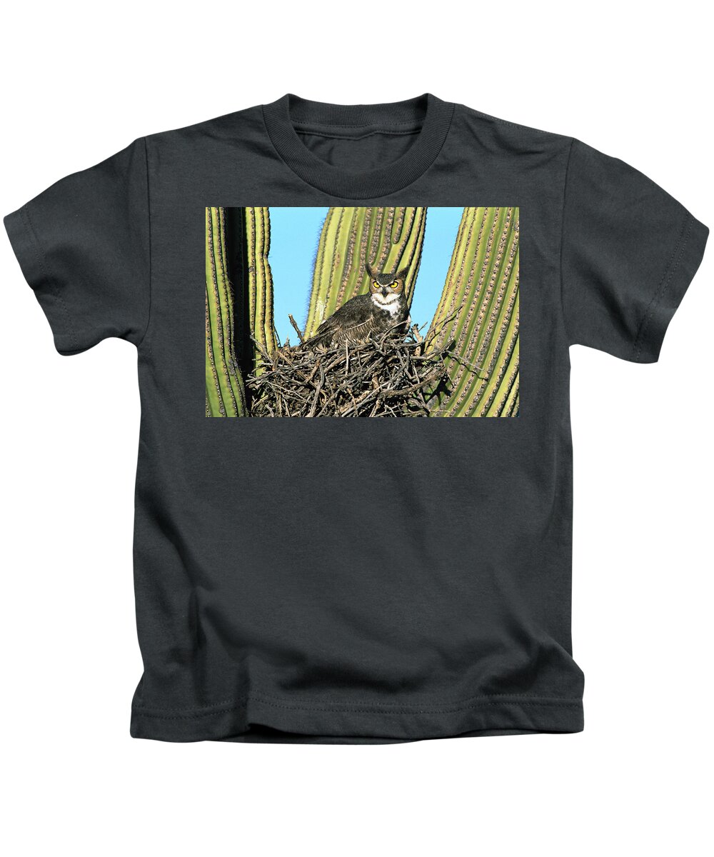 00220100 Kids T-Shirt featuring the photograph Great Horned Owl Bubo Virginianus #2 by Tom Vezo