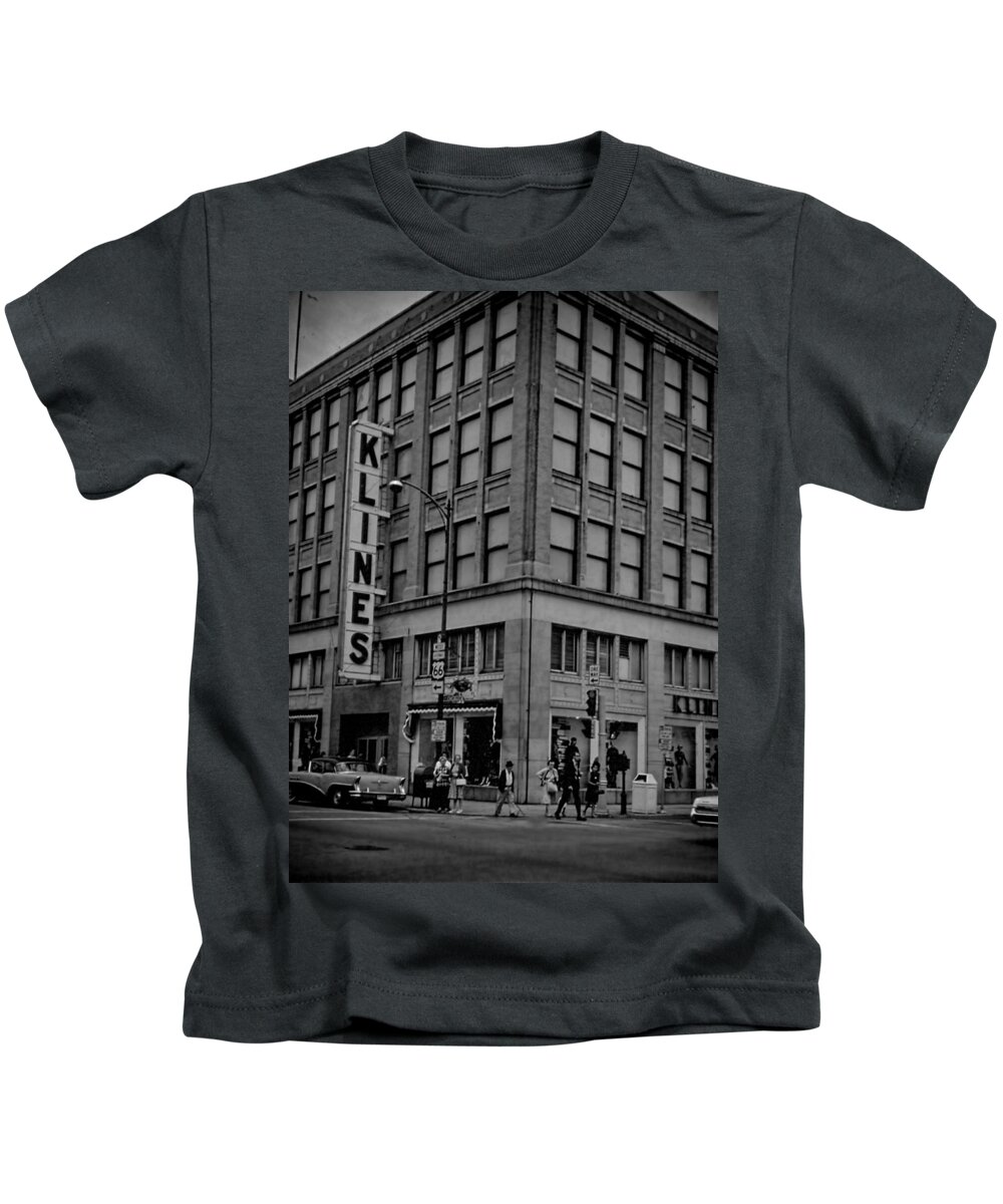 House Kids T-Shirt featuring the photograph Mid Century Street Scene by Cathy Anderson