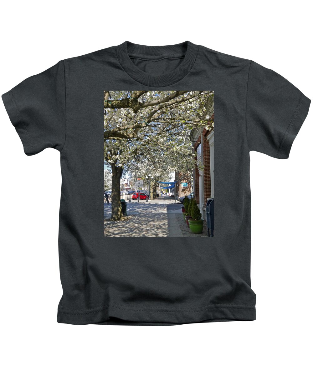 Saturday Kids T-Shirt featuring the photograph Small town Saturday 2 by Ellen Paull