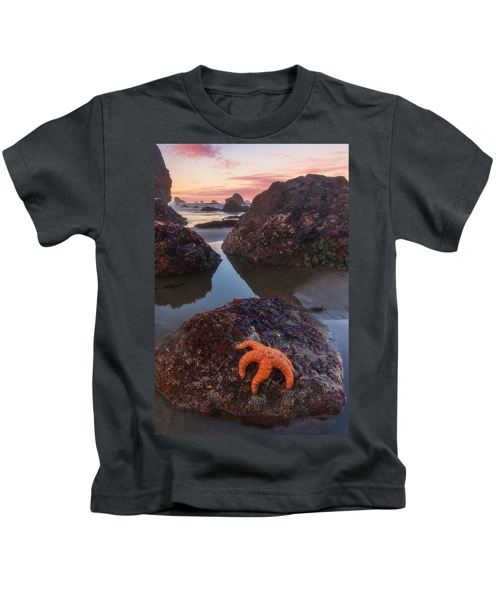 Southern Oregon Coast Kids T-Shirt featuring the photograph Battle Rock Sunrise by Darren White