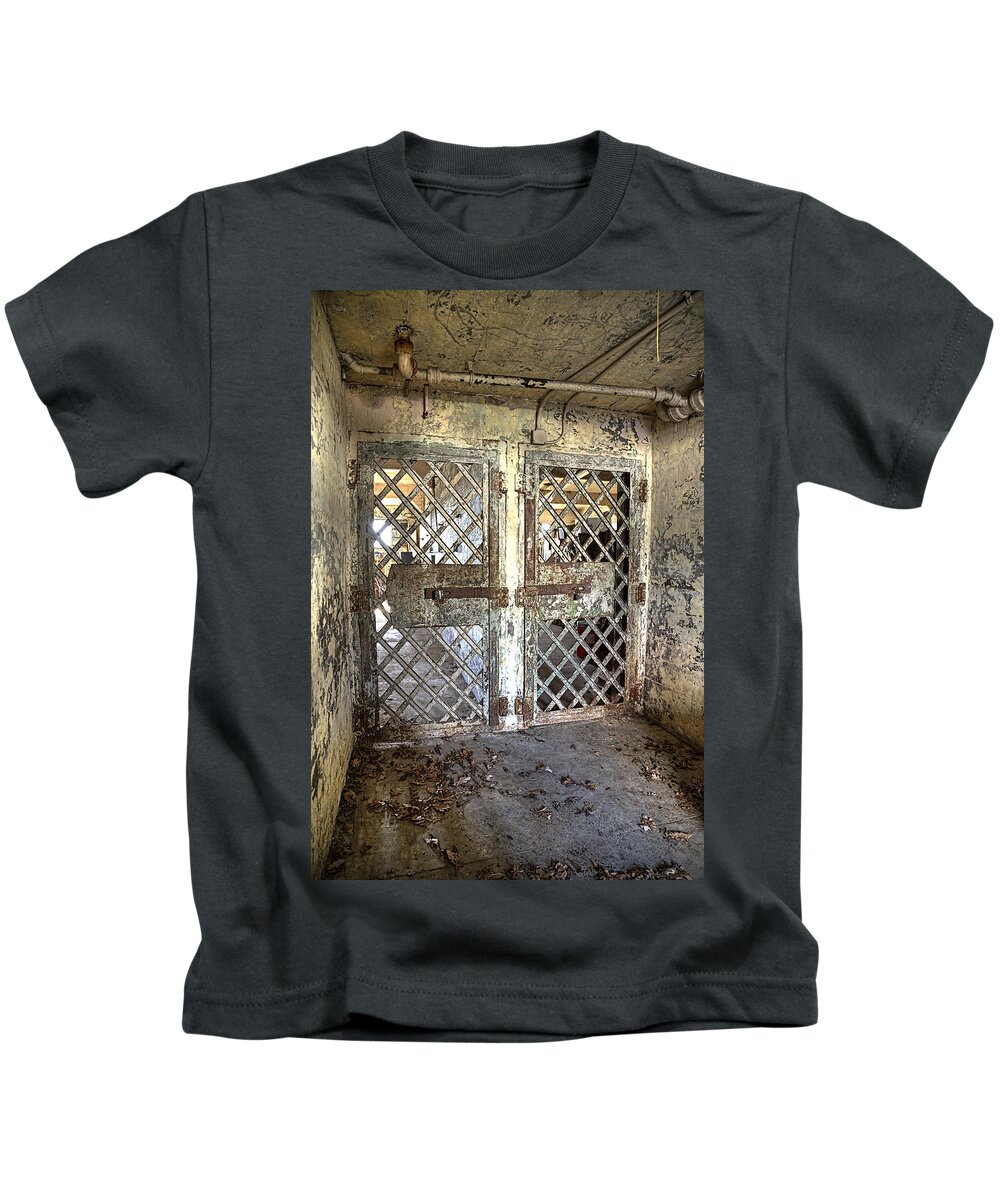 Doors Kids T-Shirt featuring the photograph Chain Gang-5 by Charles Hite