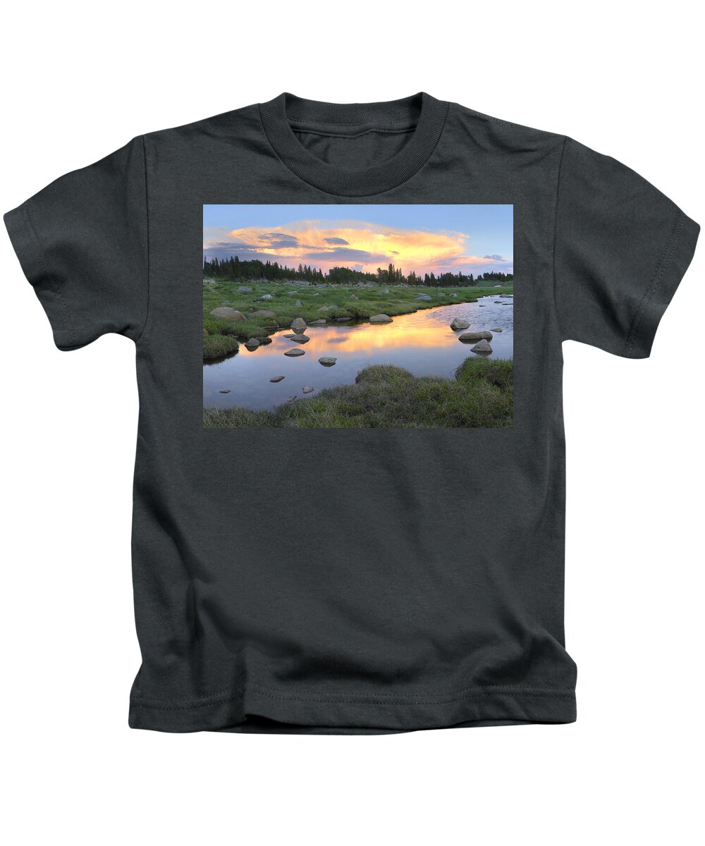 Feb0514 Kids T-Shirt featuring the photograph Clouds And Sunset Hellroaring Plateau by Tim Fitzharris