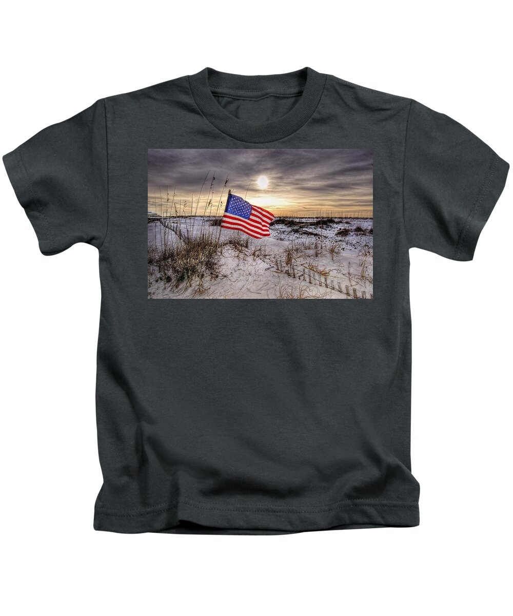 Alabama Kids T-Shirt featuring the digital art Flag on the Beach by Michael Thomas
