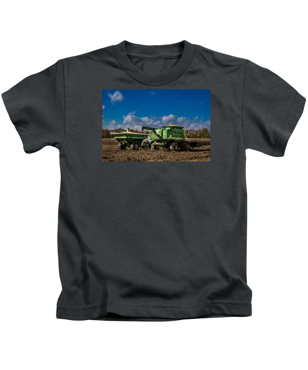 9770 Kids T-Shirt featuring the photograph John Deere Combine 9770 by Ron Pate