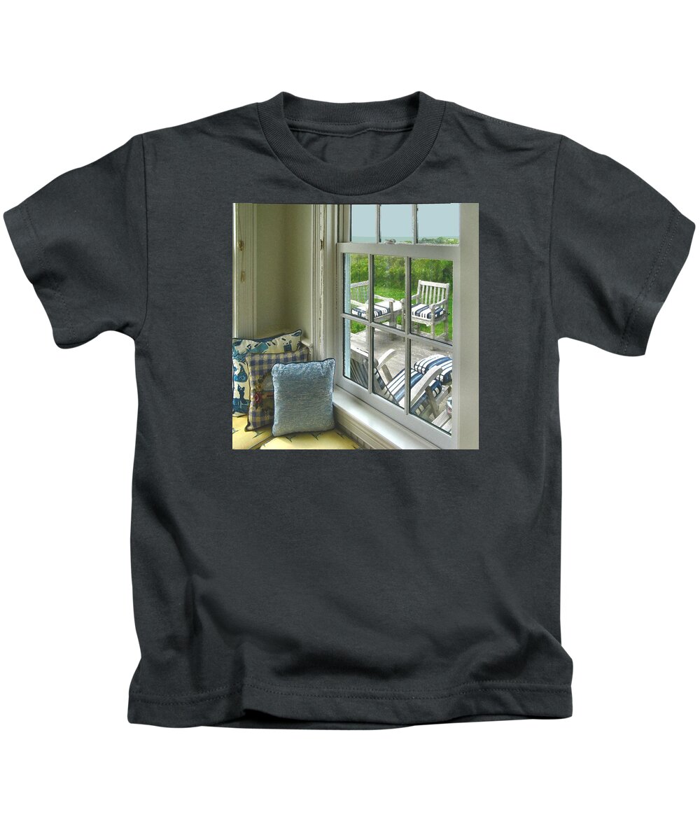 Nantucket Kids T-Shirt featuring the photograph Nantucket Nook by Lin Grosvenor