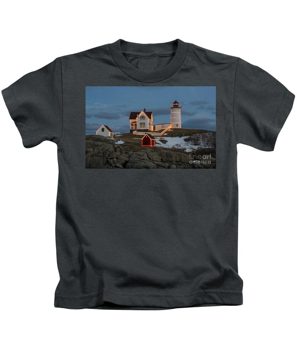 Lighthouse Kids T-Shirt featuring the photograph Nubble lighthouse at Christmas by Steven Ralser